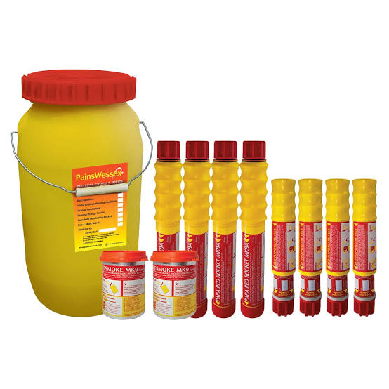Pyrotechnic Distress Signal Set